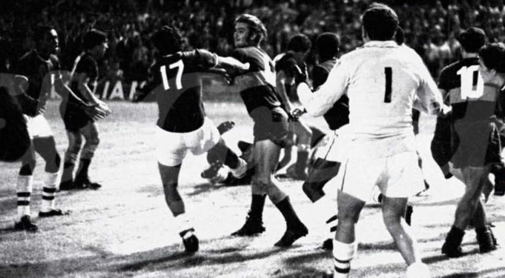 COPA LIBERTADORES DE 1971 - La batalla campal más grande y con mayor cantidad de suspendidos de la historia del certamen