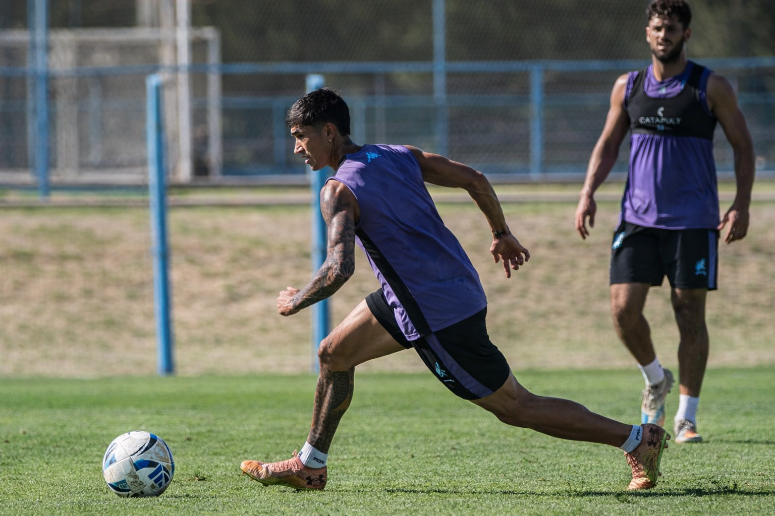 LIGA PROFESIONAL DE FÚTBOL – Dos goles de Solari en el último amistoso de Racing