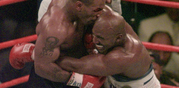 BOXEO -  Cuando Tyson mordió a Holyfield