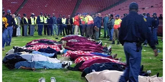 LIGA PREMIER DE EGIPTO - La tragedia del Portsaid, el partido que dejó más de 70 muertos