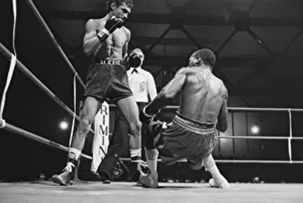 BOXEO – Argüello–Escalera II: la revancha que repitió la historia en Rimini
