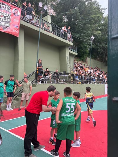 MEHMET SEZER SOKAK BASKETBOL'U TURNUVASINA KATILDIK