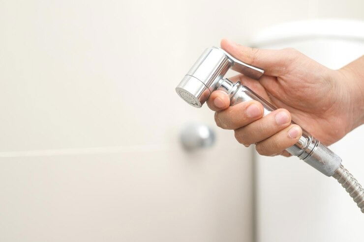 Bidet Spray vs Toilet Paper: What’s Better for Aussies?