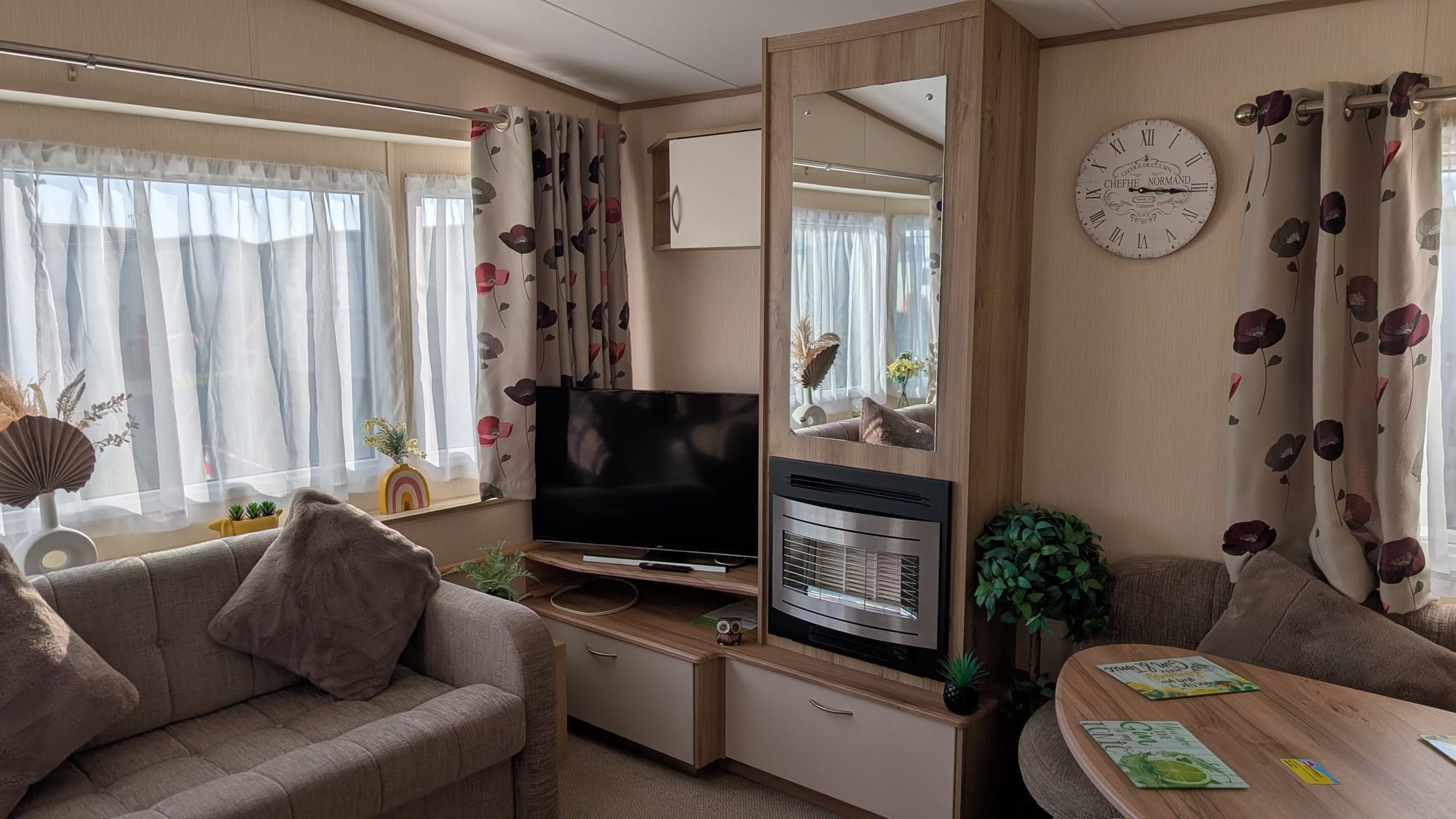 Golden Sands E311