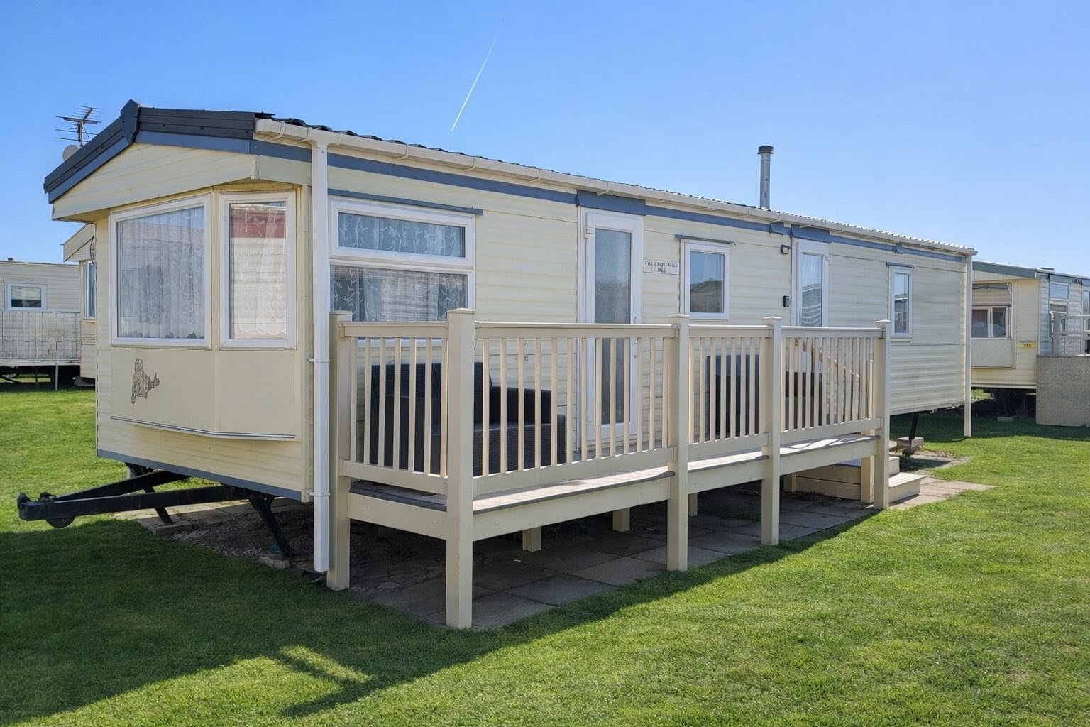 Calivans 3 exterior Promenade Caravan Park