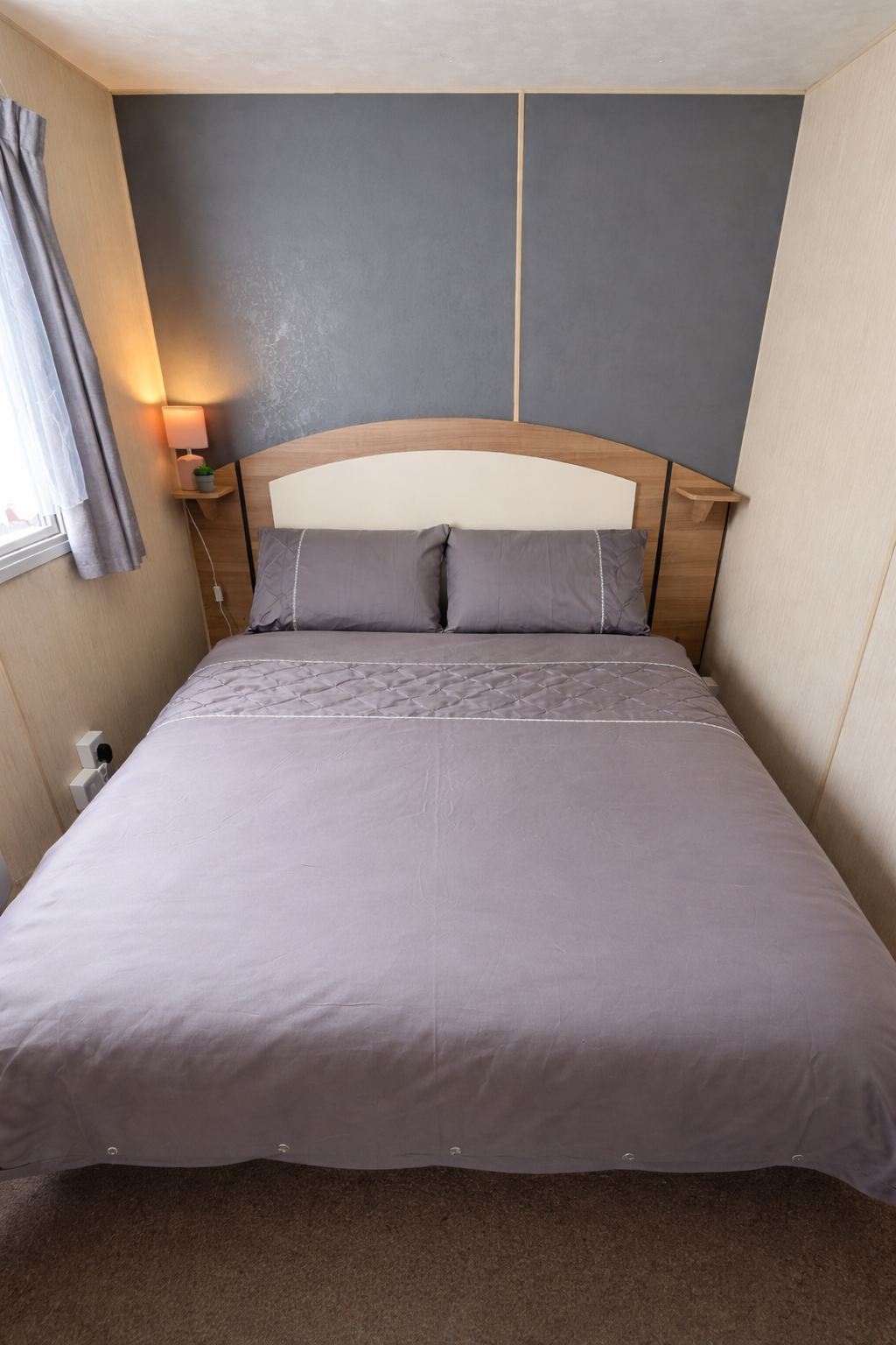 Calivans 5 main bedroom