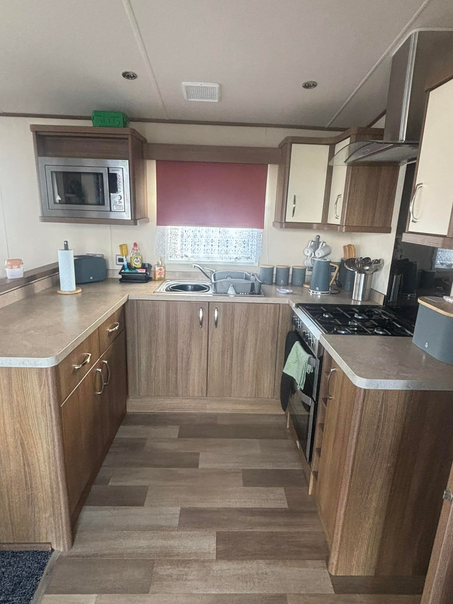 Kingfisher 1023 kitchen