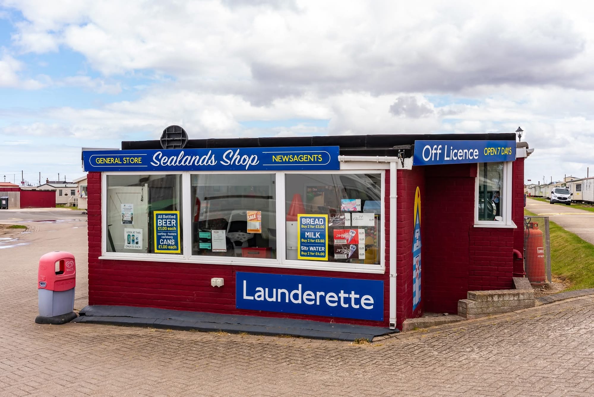 Sealands 151 on-site launderette