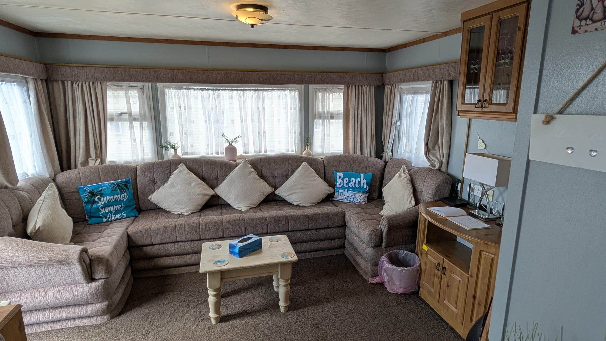 Prom 860 living room seating