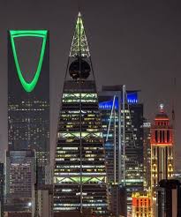 اقرب المعالم السياحية المشهورة