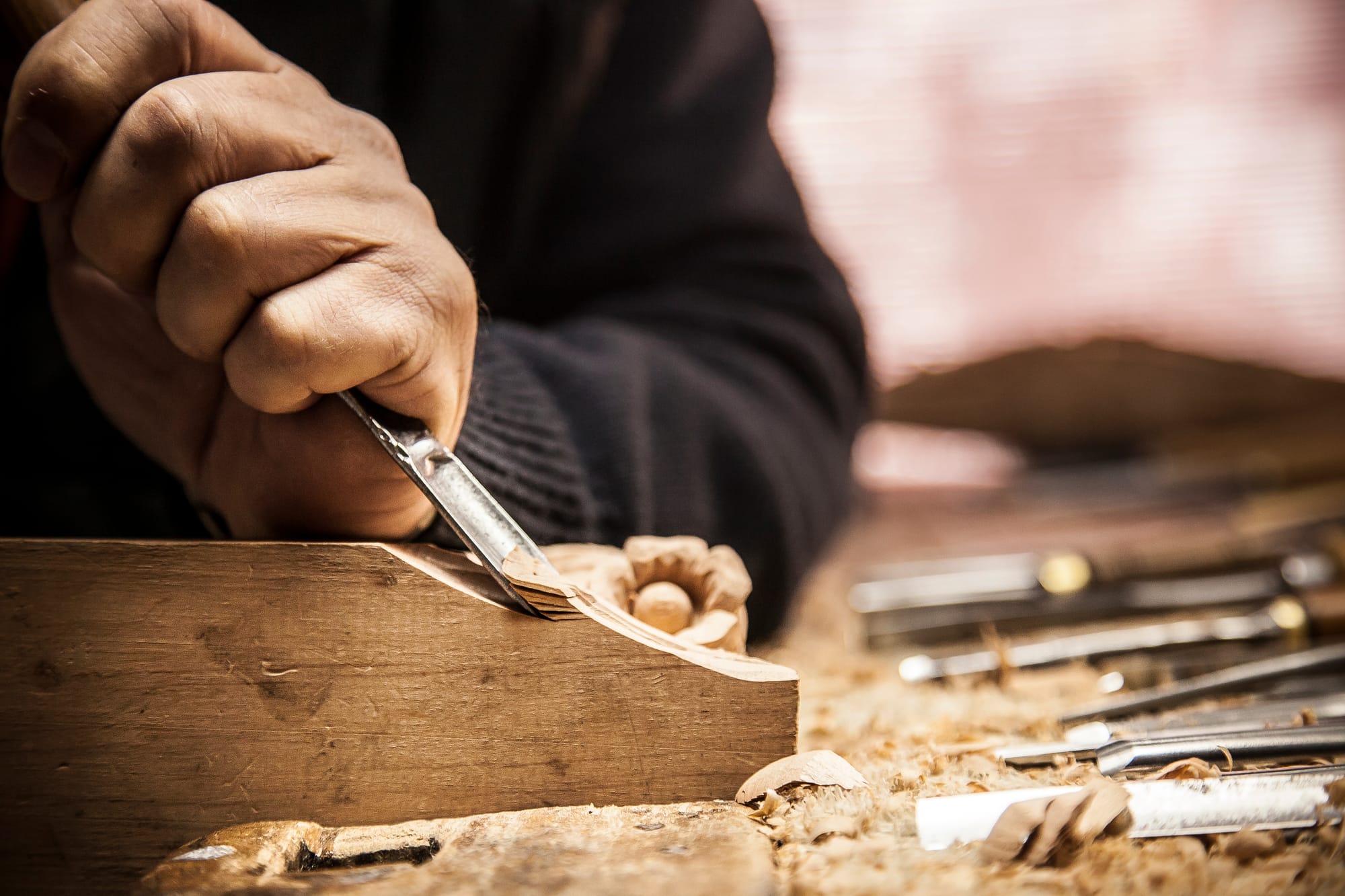 De ce merită să alegi fronturi prefabricate pentru mobilierul unicat