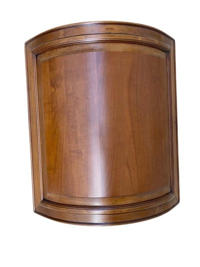 Antichizarea fronturilor de lemn