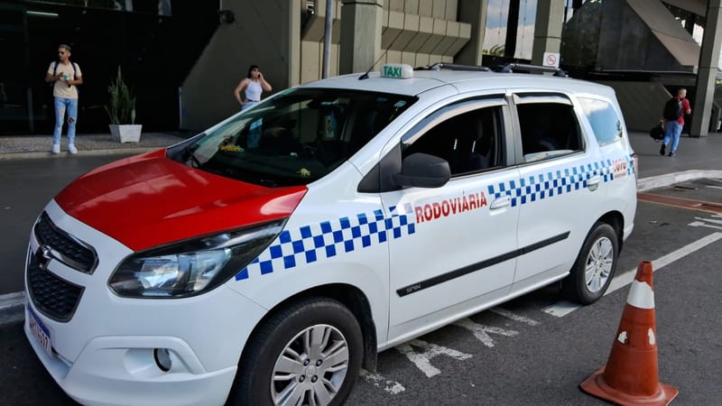 TRANSPORTE DE PESSOAS E ENCOMENDAS