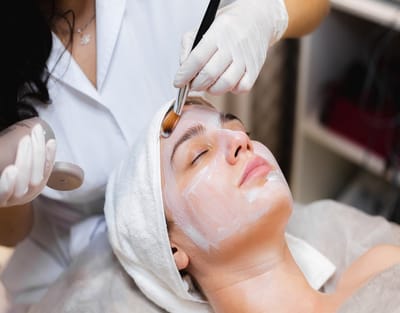 Combat Pigmentation with Chemical Peel in Dubai