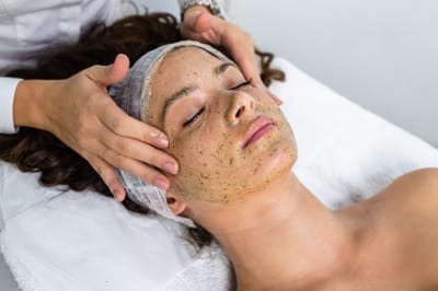 When Does Skin Flake After Chemical Peel in Dubai?