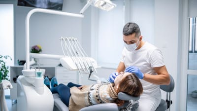 How to Maintain Oral Health After Visiting the Best Dental Clinic in Dubai?