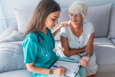 How Care Givers Reduce Family Stress in Dubai Households