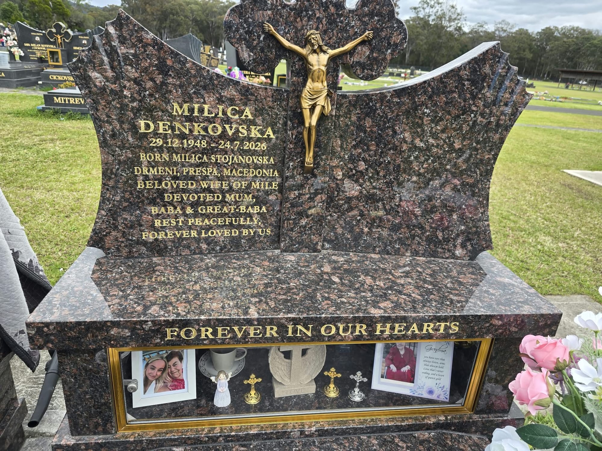 Custom Granite Memorial – Albion Park Cemetery NSW