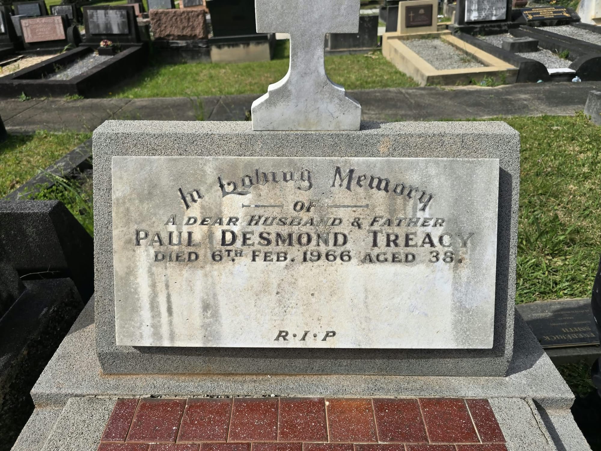 Traditional Lead Lettering Restoration – Rookwood Cemetery