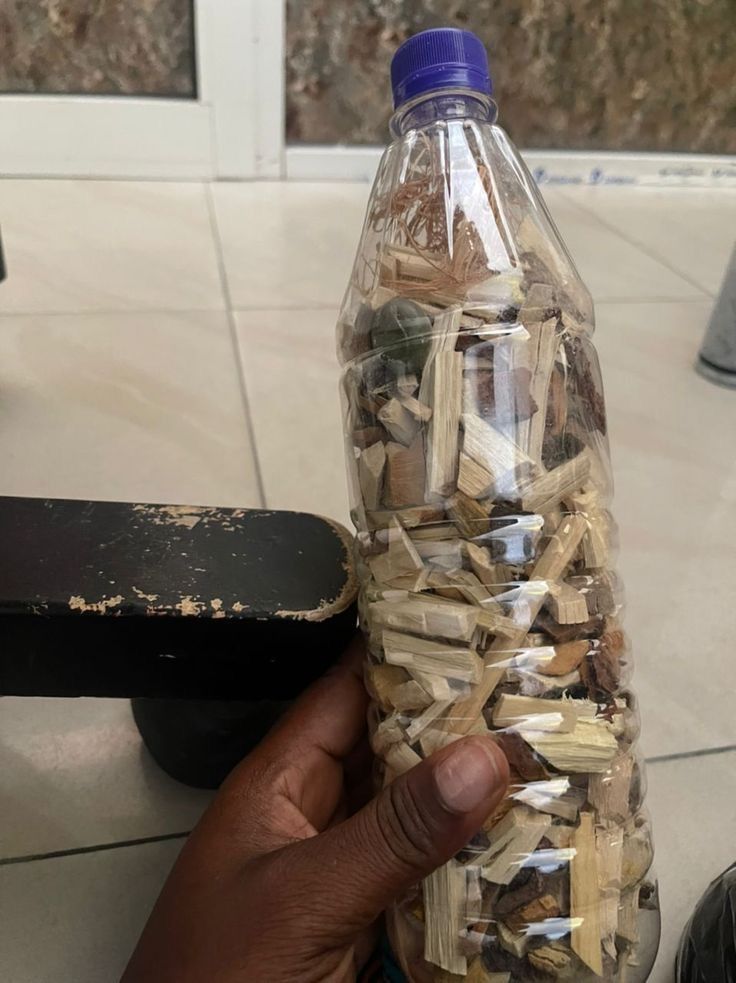 🌿 Tisane Traditionnelle pour Traiter la Faiblesse Sexuelle : Le Secret d’un Tradipraticien