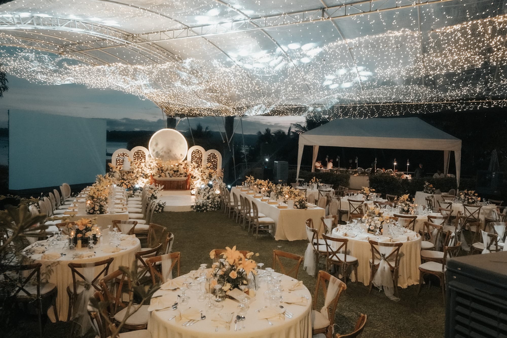 Nuuk Taal | M Catering