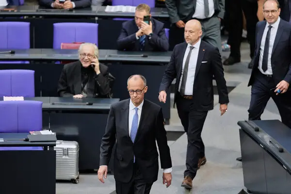 Friedrich Merz incassa l’offerta per diventare il prossimo leader della Germania
