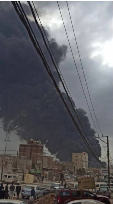 Sana'a nello Yemen, è stato colpito da raid aerei israeliani