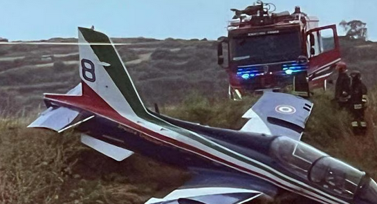 Pantelleria, scontro tra aerei delle Frecce Tricolori collisione in volo durante..