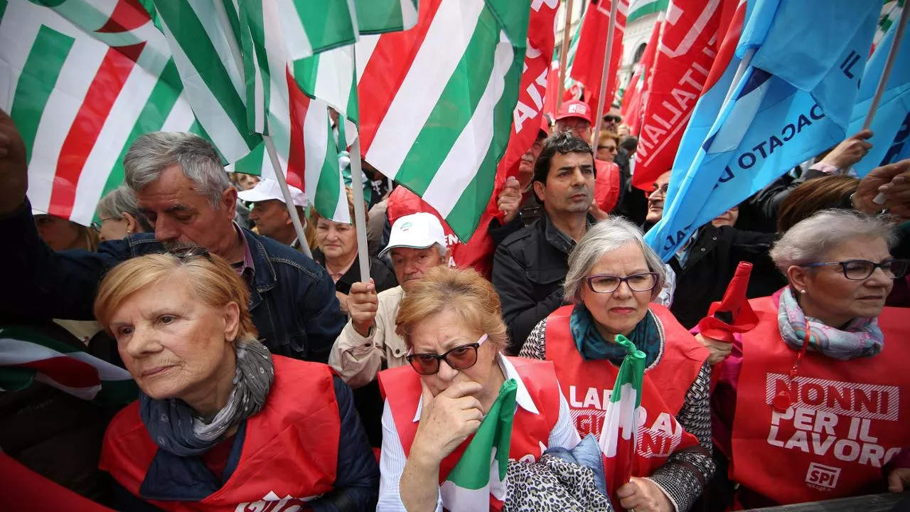 Da giugno 2025, alcuni pensionati subiranno una riduzione dell'assegno..