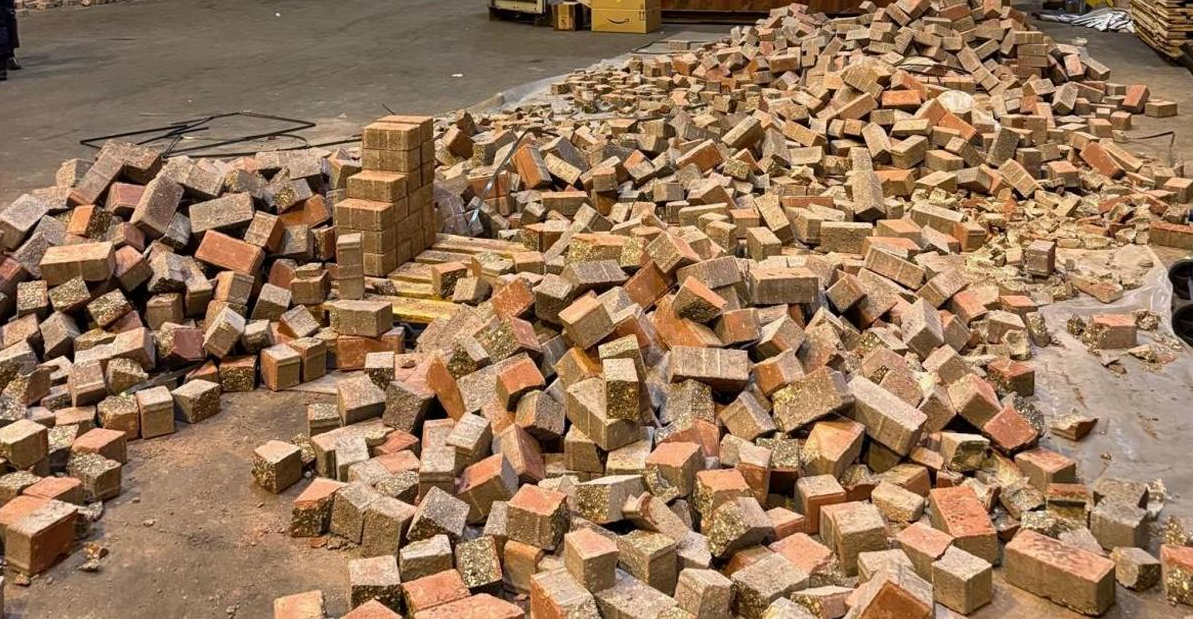 Sequestro di eroina a Genova: 140 kg nascosti in 60.000 mattoni