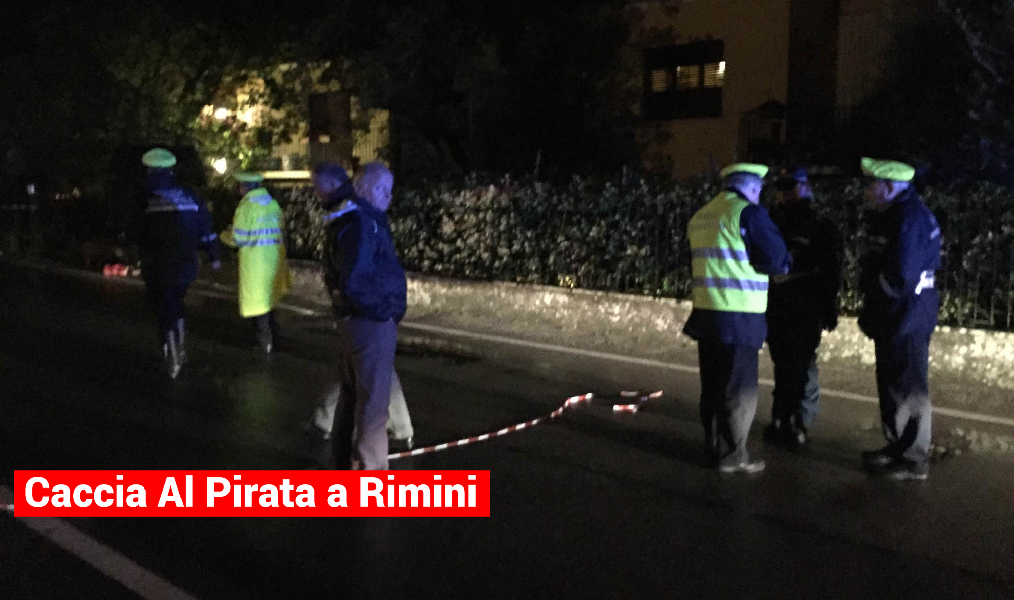 Donna di 55 anni investita e uccisa da un'auto, caccia al pirata