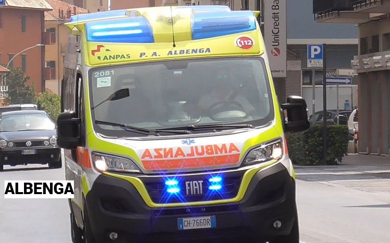 Fiocco rosa ad Albenga: bimba nasce sull’ambulanza della Croce Bianca