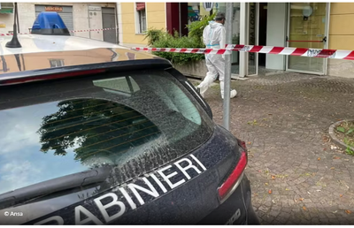 Diciannovenne morto a Bologna, due arresti