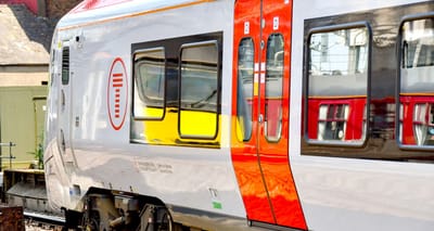 Treno della Transport for Wales, partito da Manchester ha colpito un..