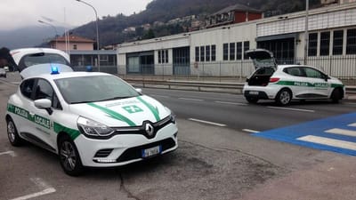 Giravano senza assicurazione: sequestrate tre auto in soli 12 minuti.