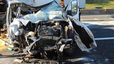 Frontale all’alba in auto. Gravissimo un 22enne di Ventasso