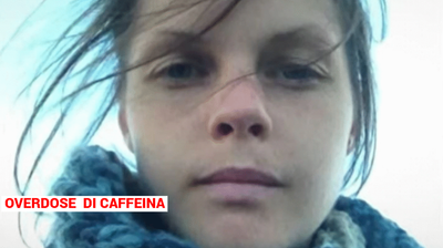 Ambulanza in ritardo di 7 ore: 32enne ricercatrice muore sola a 32 anni, vittima di un’overdose da caffeina