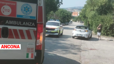 Investito da un’auto mentre va a fare l’esame di terza media: Gravissimo