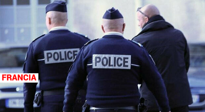 Assalitori armati e incappucciati fanno irruzione al matrimonio e aprono il fuoco sugli invitati