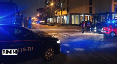 Cucina con documenti falsi: due donne arrestate in hotel turistici