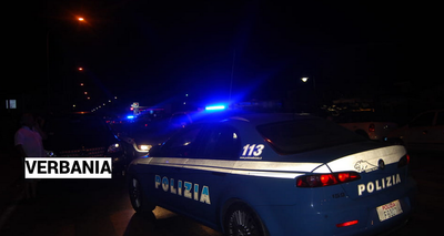 Fuga all’alt della polizia: inseguimento e lancio di droga dal finestrino. Arrestati