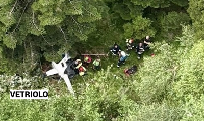 Elicottero precipita a Pian della Casara: salvi i due occupanti