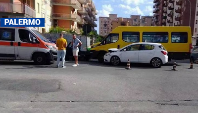 Paura a Palermo: incidente con uno scuolabus, otto bambini in ospedale