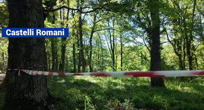 Trovato uomo impiccato in avanzato stato di decomposizione con mani legate e pantaloni calati