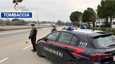 Schianto frontale sulla Montelabbatese: due feriti gravi