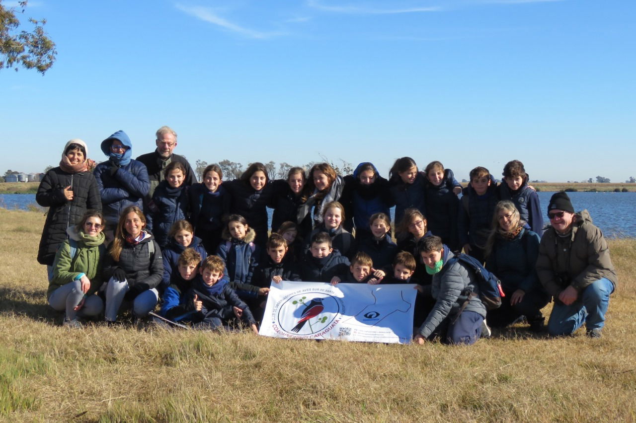 Junto a alumnos de Venado Tuerto realizamos avistajes en la Laguna El Hinojo