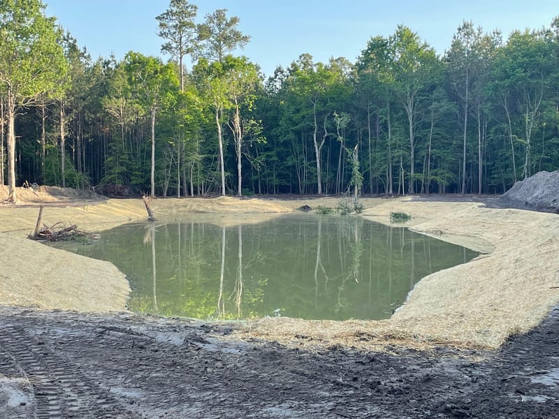 Excavating/Pond Excavation