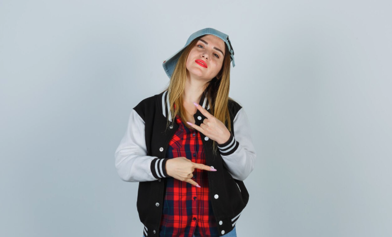 강남 하이퍼블릭의 프리미엄 노래방 문화: 럭셔리한 엔터테인먼트의 정점