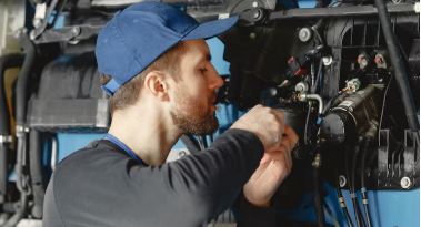 Engine &amp; Powertrain