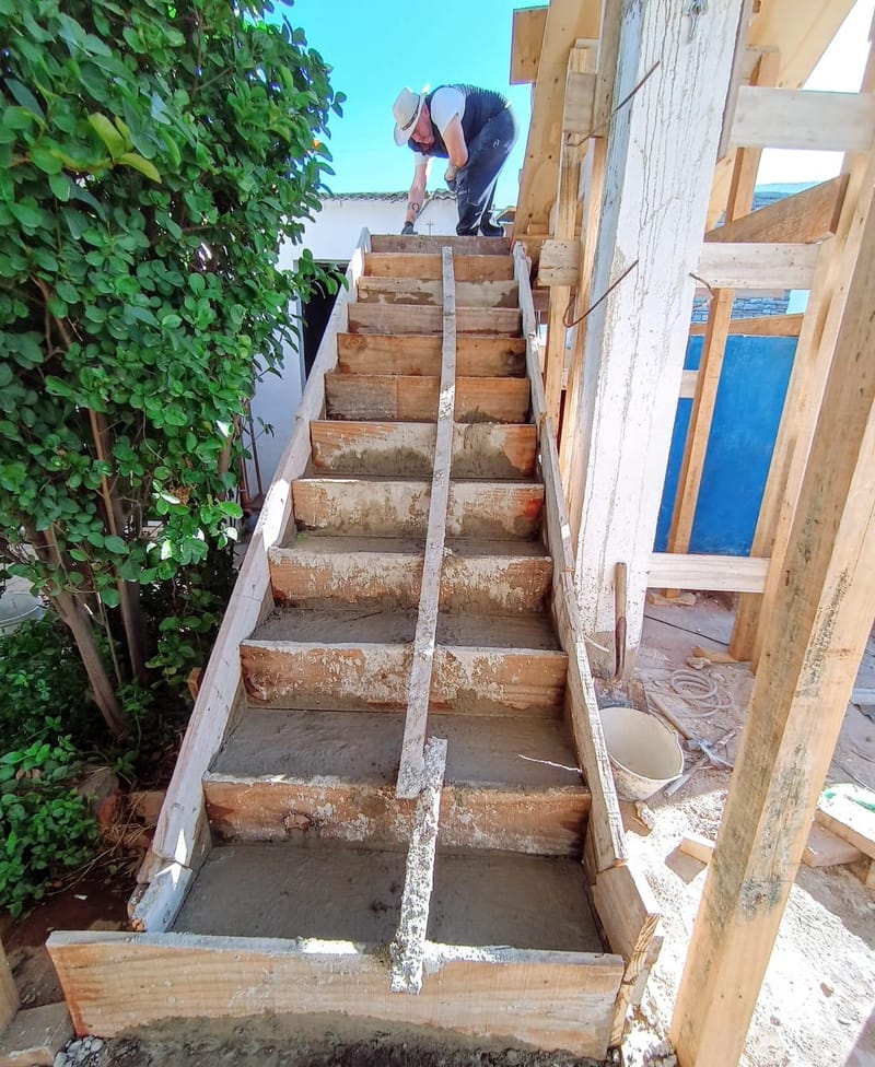 Avances en la Construcción de la Terraza en Barrio Cámara